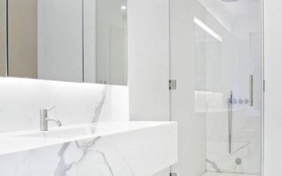 L’importance de choisir un carrelage pour votre salle de bain à Saint-Léonard de qualité avec La Karothèque